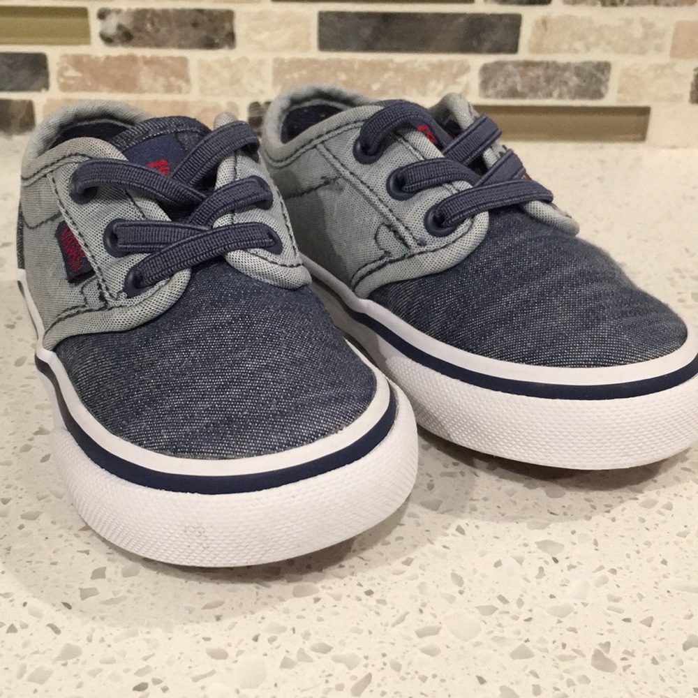 Vans skater shoes infants size 5.0